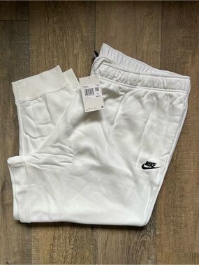 Nike Fleecewear Sweatpants Plus size